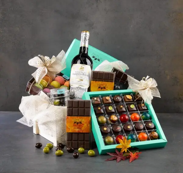 chocolate, christmas, basket of chocolates, chocolates, original gift, gift chocolate, christmas gift, gourmet, chocolate, chocolate, chocolate, chocolate, chocolate, christmas, chocolates, chocolates